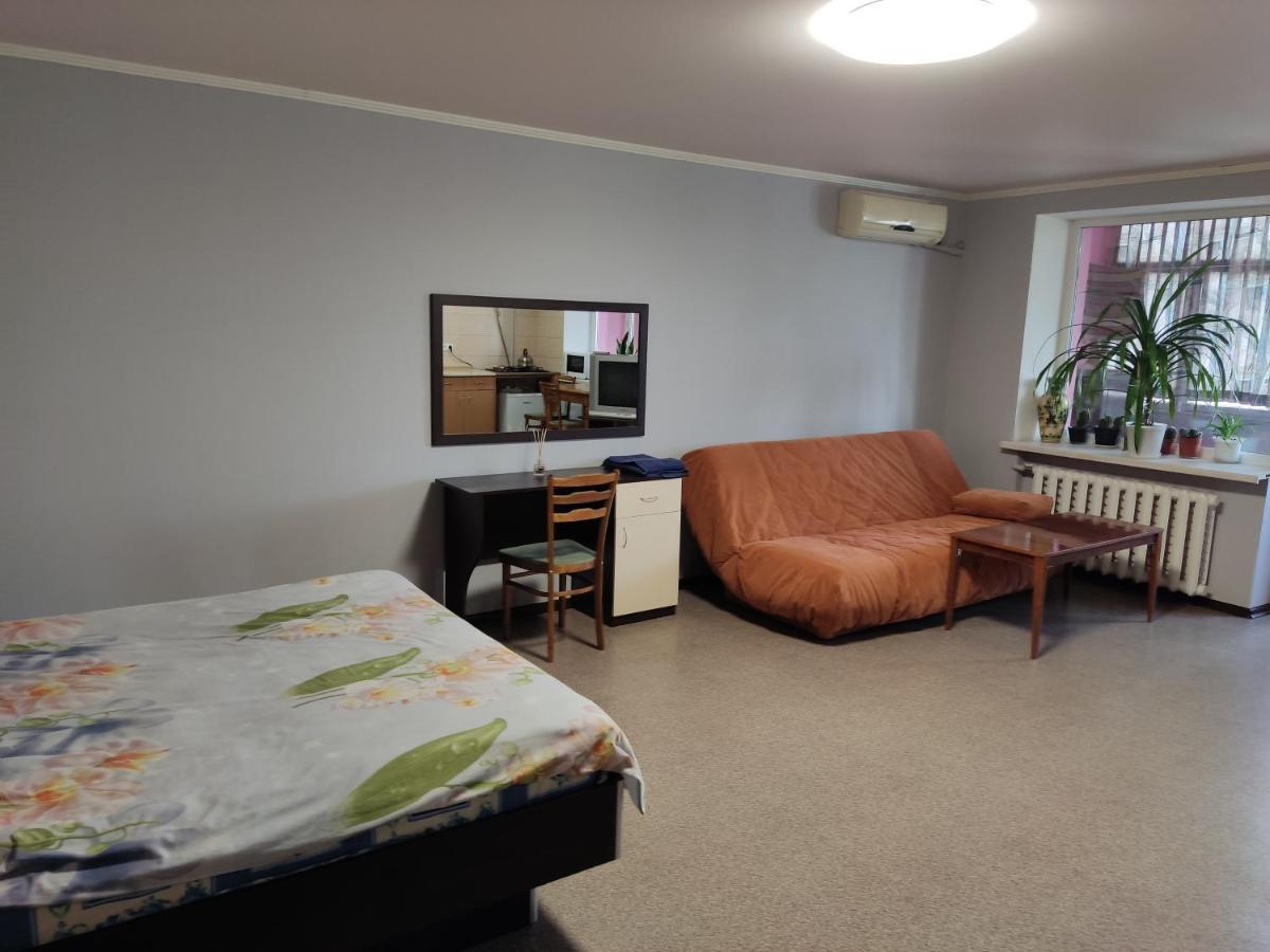 Проспект Миру 35 Apartment Kryvyi Rih Exterior photo